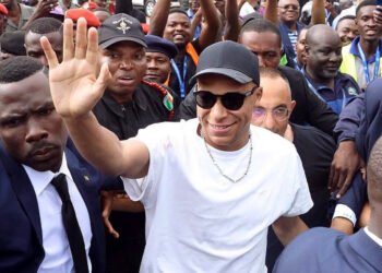 El Real Madrid  si ve la oportunidad de fichar a Mbappé este verano, según informes de @voz_populi