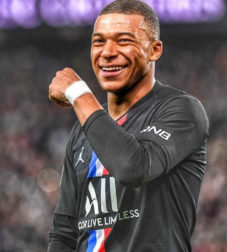 Mbappé rechaza cualquier oferta de Al-Hilal y mantiene su enfoque en el futuro