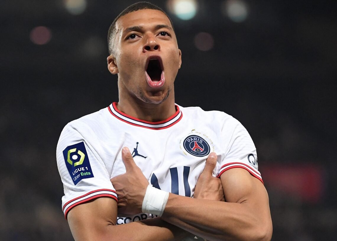 Kylian Mbappé recibirá prima de fichaje independientemente de su futuro en el Paris Saint-Germain