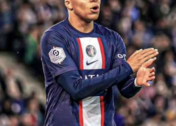 El PSG ya busca sustituto a Mbappé, vía El Chiringuito.