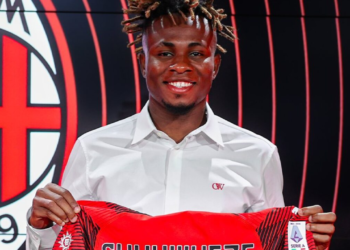 El Villarreal trabaja en fichajes tras la salida de Chukweze