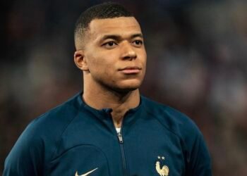 BREAKING: Kylian Mbappé puesto en venta por el PSG hoy.