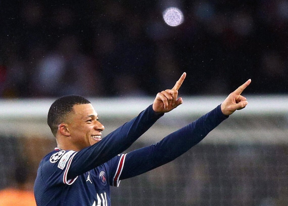 La postura audaz de Mbappé: dispuesto a esperar en el banquillo el movimiento correcto