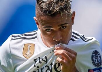 Relaciones tensas entre Real Madrid y Sevilla debido a Mariano Díaz