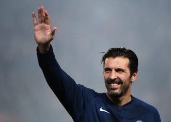Gianluigi Buffon anuncia su emotiva despedida del fútbol en un emotivo video en Twitter