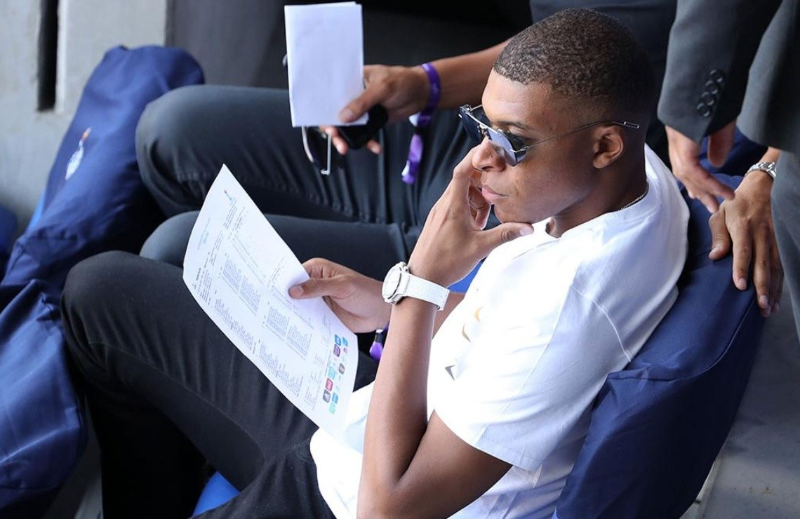 “Kylian Mbappé Estará en las Gradas para Observar el Partido del PSG”