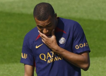 A la espera del Madrid desde el entorno Mbappé