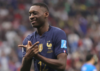 Kolo Muani, cerca del PSG según Onrubia