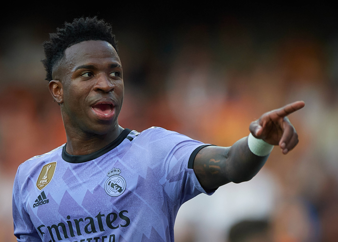 EAFC 24 descubre la carta de Vinicius