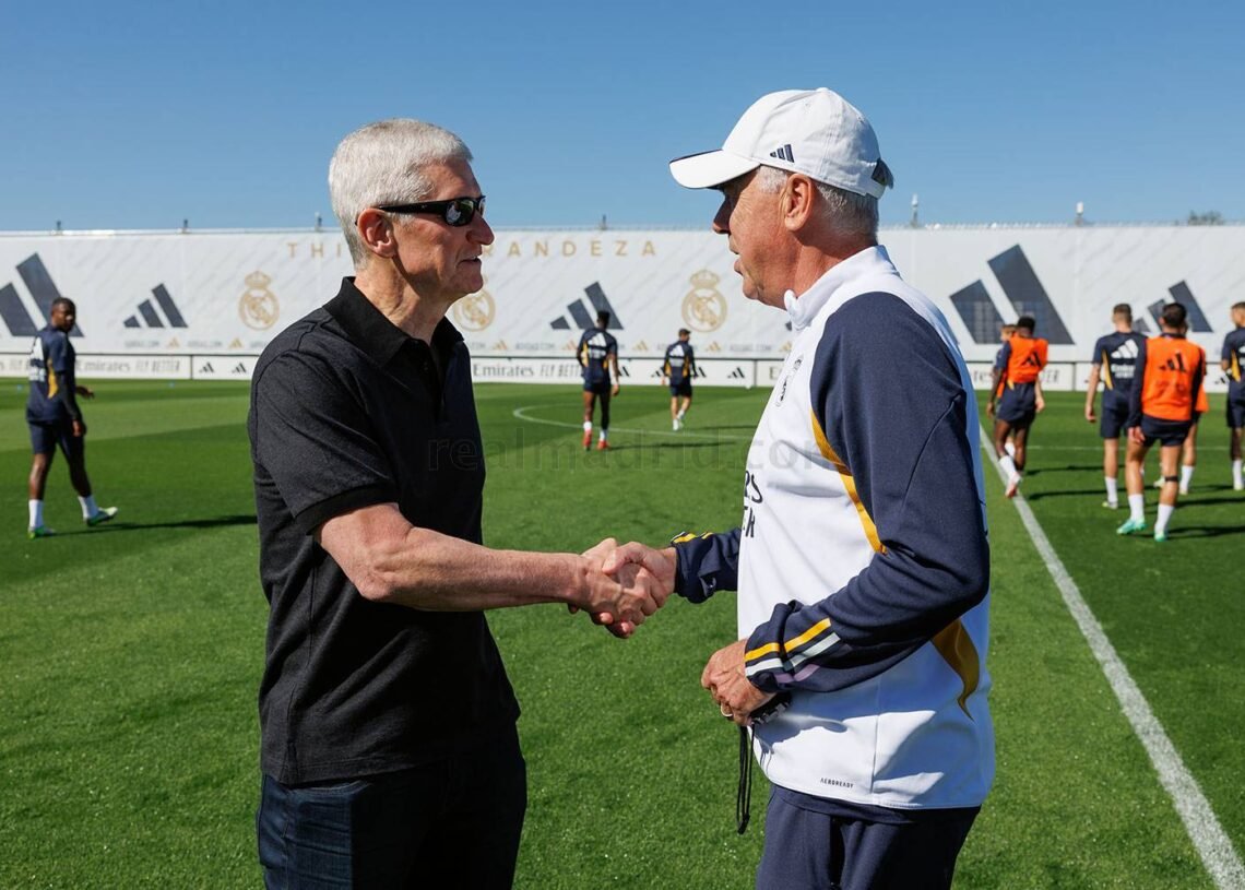El CEO de Apple, Tim Cook Visita al Real Madrid
