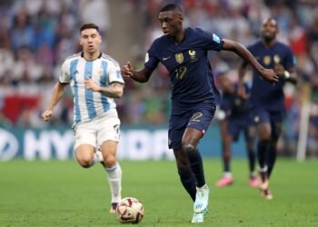 Kolo Muani sorprendió con su instagram