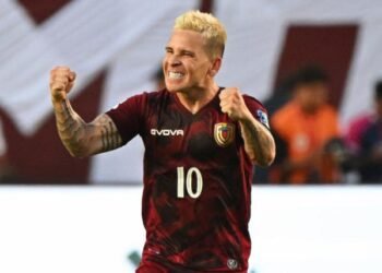 Venezuela sorprende a Chile y gana 3-0