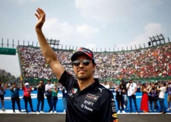 Checo Pérez le dice Adiós a la F1