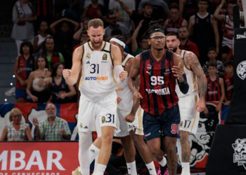 El Real Madrid de baloncesto sobrevive en Vitoria