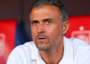 Luis Enrique EXPLOTA con la prensa tras la victoria del PSG