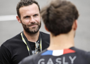 El futbolista que se une a la Fórmula 1