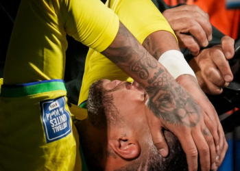 Millonario virus FIFA.