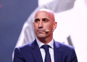 Una ex directivo de la RFEF desvela cómo Rubiales TRATÓ DE AYUDAR AL BARÇA