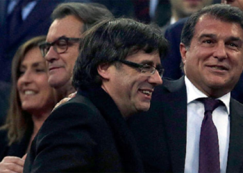 Como intentarán SALVAR al Barça de su ENORME deuda