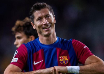 El ESCANDALOSO sueldo de Lewandoski y la CAMPAÑA que empiezan en Barcelona