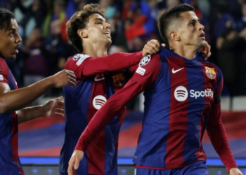 APALEABAN ASÍ a su Barça justo antes de remontar