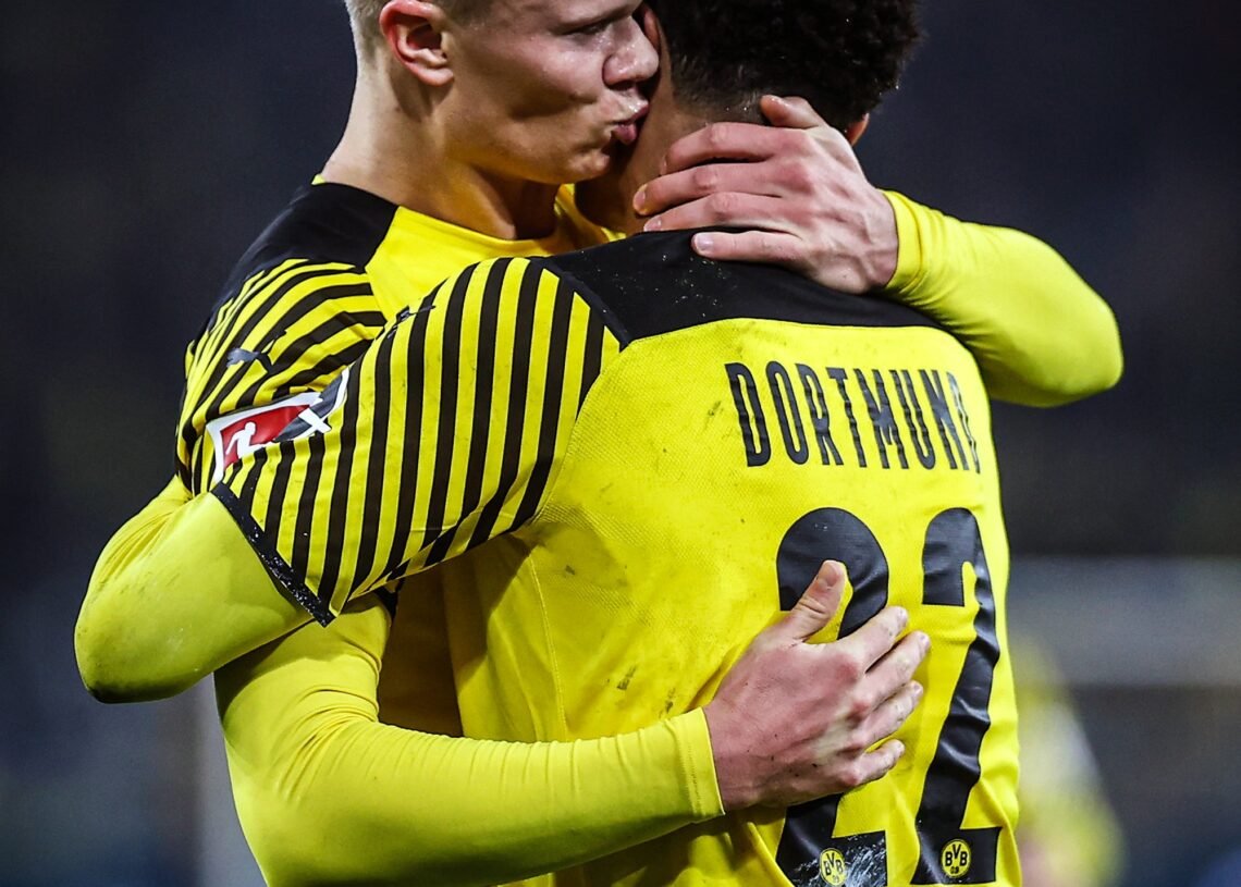 Haaland Atento al Deslumbrante Nivel de Bellingham en el Bernabéu