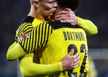 Haaland Atento al Deslumbrante Nivel de Bellingham en el Bernabéu