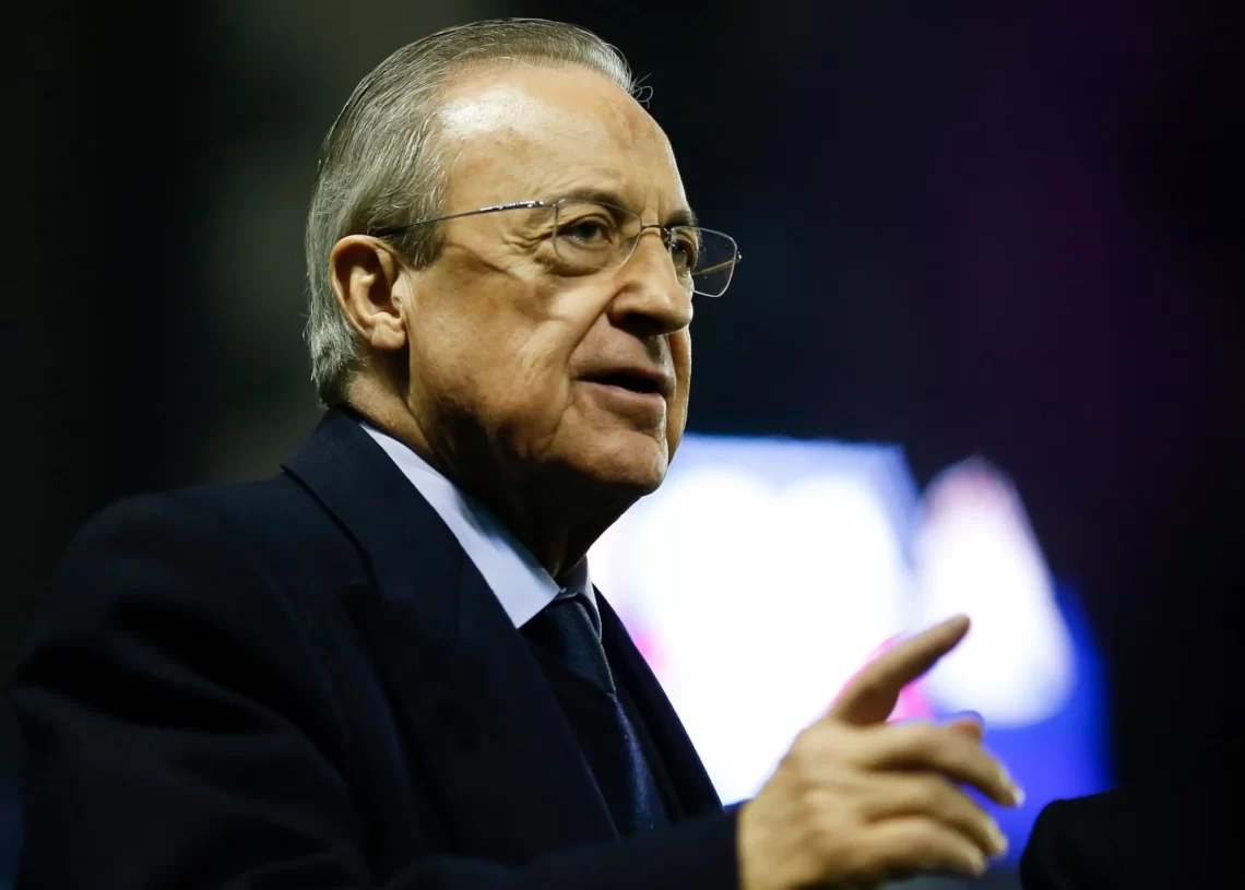 Florentino Pérez y la “Bendición” a los Jugadores del Real Madrid
