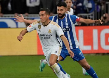 Lucas Vázquez SALVA al Real Madrid en Álava