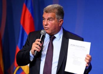 Laporta ROMPE SU SILENCIO y RAJA del Real Madrid