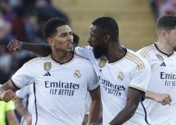 Bellingham DESTAPA la tradición que “impone” Rüdiger