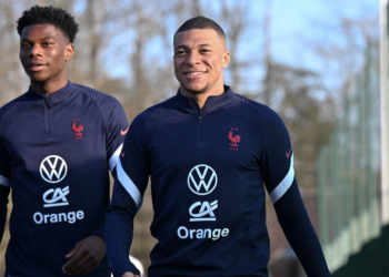 A Tchouameni se le “ESCAPA” el tema Mbappé