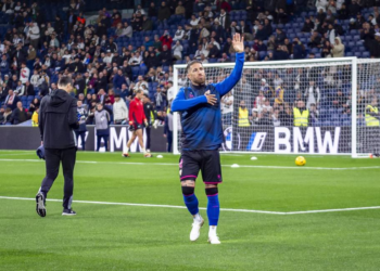 El Emotivo Abrazo entre Leyendas del Real Madrid