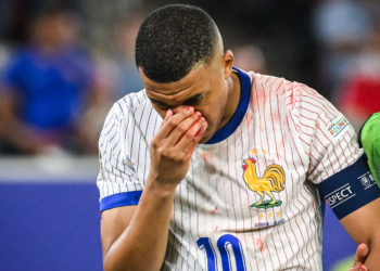 Francia demuestra una IRRESPONSABILIDAD con Mbappé