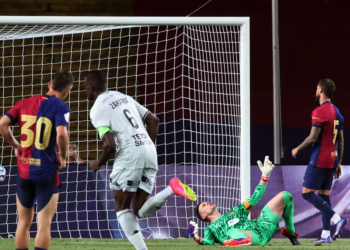 El Barça es VAPULEADO por el Mónaco y los culés hacen el RIDÍCULO