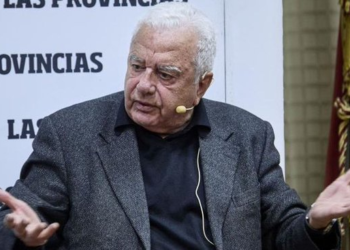 Florentino NO PUEDE dejar PASAR los insultos de este personaje